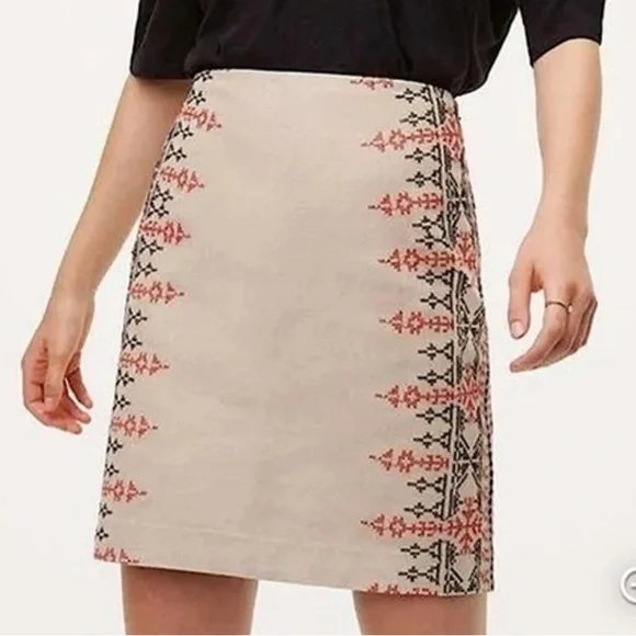 LOFT Tribal Cream Embellished Pencil Skirt Knee-Length Resort Wear - Picture 2 of 7